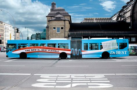 Dr. Best Flexible Toothbrush Bus Wrap Advertising, Advertisement Examples, Bus Advertising, Outdoor Marketing, Bus Wrap, Bus Art, Clever Advertising, Good Advertisements, 광고 디자인