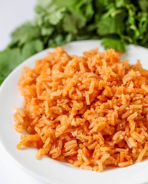 Homemade Spanish Rice Recipe Best Spanish Rice Recipe, Homemade Mexican Rice, Homemade Spanish Rice, Spanish Rice Recipe, Mexican Rice Recipes, Homemade Mexican, Mexican Rice, Spanish Rice, Diet Vegetarian