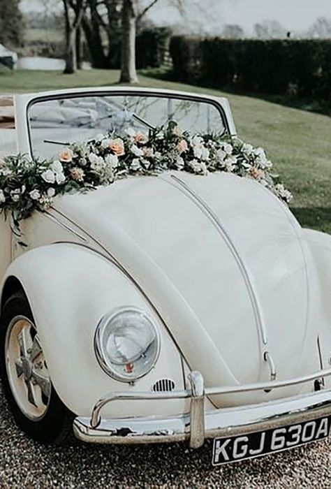 Gorgeous Wedding Car Decoration Ideas ❤ See more: http://www.weddingforward.com/wedding-car-decoration-ideas/ #weddingforward #bride #bridal #wedding Car Decoration Ideas, Wedding Car Deco, Wedding Getaway Car, Just Married Car, Bridal Car, Vintage Car Wedding, Wedding Car Decorations, Rustic Wedding Decorations, Car Deco