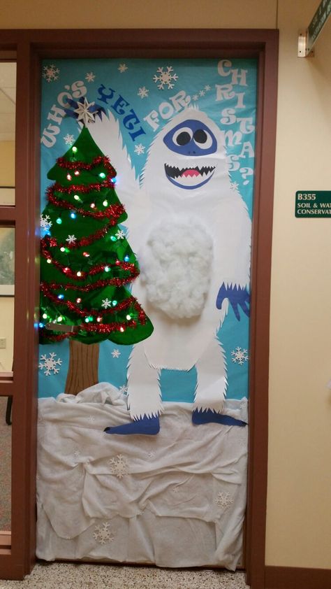 Office door decoration. Who's "Yeti" for Christmas? Diy Door Decorations, Office Door Decorations, Door Decorations For School, Winter Door Decorations Classroom, Decorations For School, Yeti Christmas, Owl Teacher, Door Decorations Classroom Christmas, Holiday Door Decorations