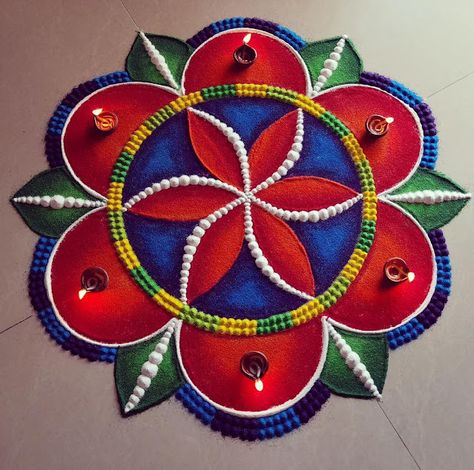 Dussehra Rangoli New Ragoli Color Simple Diwali, New Rangoli Designs Diwali 2022, New Rangoli Designs Creativity Diwali, Simple Color Rangoli Designs, Ragoli Color Simple, Round Rangoli Design Diwali, Easy Big Rangoli Designs, Rangoli Designs Simple Easy, New Rangoli Designs Creativity