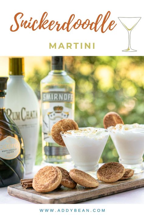 Oatmeal Cookie Martini, Dessert Martini Recipes, Snickerdoodle Martini, Cinnamon Toast Crunch Shot, Dessert Martini, Dessert Cocktails, Martini Ingredients, Vanilla Rum, Chocolate Martini