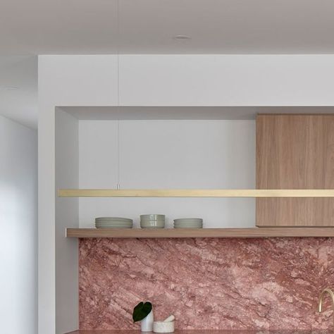 Made By Block on Instagram: "An impeccable statement kitchen which utilises a thoughtfully balanced material palette of red stone and warm timber hues.  #BlockProject: Agnes Street, featuring our Cairo flooring in Herringbone parquetry. Light nut-brown hues with subtle textured grains make Cairo a go-to for a well-balanced and versatile look.   Developer & Build @mancinimade Architect @homebymmarchitecture Furniture @jardanfurniture Stone @signorinotilegallery Stylist @kmodeinteriors  #madebyblock #timberfloor #beaumaris #melbournedesign #homeinspo #homedecorlove #houseaddictive #interiorinspo #interiordesign #interiordesigngoals #flooranddecor #flooringinspiration #interior4all" Cairo Flooring, Ivar Kitchen, Stone Kitchen Island, Statement Kitchen, Stone Benchtop, Stone Bench, Flooring Inspiration, Parquetry, Material Palette