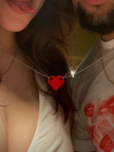 lego heart necklace ❤️ One Month Anniversary Gifts, Stuff For Him, Matching Couple Jewelry, Girlfriend Friendship, Necklace For Boyfriend, One Month Anniversary, Couples Necklace, Lego Brick, Boyfriend Girlfriend