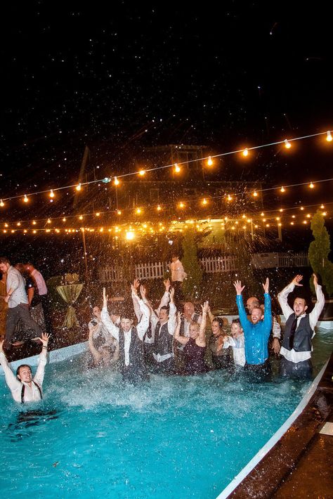 Pool Party Wedding Reception, Wedding Pool Party Decorations, Wet Wedding, Wedding Bali, Destin Wedding, Wedding Pool Party, Wedding Captions, Wedding Evening Party, Pool Wedding