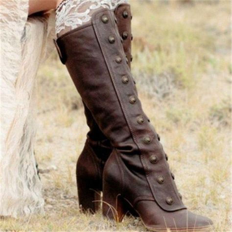 602d1305678a8d5fdb372271e980da6a Steampunk Mode, Lace Boot Cuffs, Hiking Style, Mode Steampunk, Boots 2020, Boot Fashion, Vintage Cowgirl, Boots Style, Rock Punk