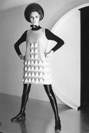 WWD: Tech to Wear, Wearable Technology On the Rise. Wearable technology 2013 Pierre Cardin Atomic Fashion, Space Age Fashion, Fashion Through The Decades, Style Année 60, 1960 Fashion, Space Fashion, Fashion 1960s, Sixties Fashion, French Fashion Designers