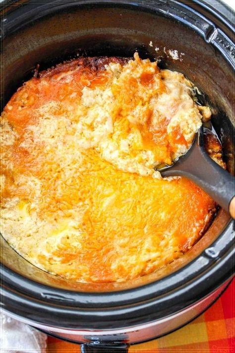 This Crockpot cheesy hashbrown casserole boasts layers of crispy hash browns, creamy sour cream, and melted cheese all slow cooked until bubbly and crisp on the edges. Toss your ingredients in the Crockpot, set it, and forget it! Dinner practically cooks itself, making it ideal for busy schedules. Crockpot Cheesy Hashbrowns, Crockpot Hashbrown Casserole, Slow Cooker Corn, Cracker Barrel Copycat Recipes, Corn Pudding Recipe, Cheesy Hashbrown, Hashbrown Casserole Recipe, Cheesy Hashbrown Casserole, Cheesy Hashbrowns