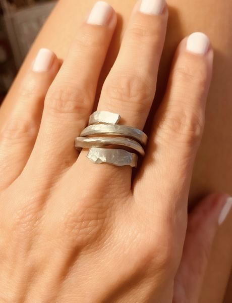 Silver Ring Handmade, Anel Tutorial, Handmade Silver Rings, Silver Hammered Ring, Wrap Around Ring, Jewlery Rings, Hammered Silver Jewelry, Silver Wrap Ring, Hammered Silver Ring