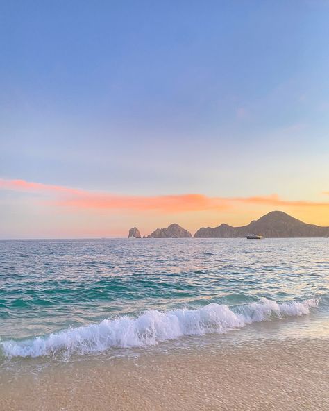 Cabo Trip Aesthetic, Los Cabos Mexico Aesthetic, Cabo Mexico Aesthetic, Cabo San Lucas Aesthetic, Mexico Vacation Aesthetic, Mexico Beach Aesthetic, Cabo San Lucas Pictures, Cabo Aesthetic, Cabo Sunset