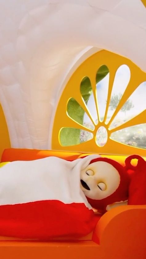 teletubbieshq on Instagram: Wishing we were catching some extra z’s. Are your kids able to sleep in like little Po? 💤 . . #teletubbies #tinkywinky #dipsy #laalaa #po… Teletubbies Wallpaper, Teletubbies Funny, Po Teletubbies, Tumbler Posts, Oz Movie, Monday Mood, Kids Tv Shows, Pretty Drawings, Cartoon Memes