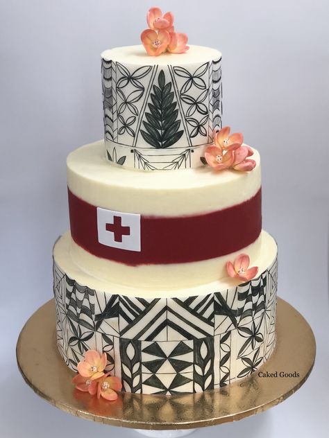 Very elaborate First Birthday cake with Tongan Tapa inspired decoration and heilala sugar flowers.  This would also make for a beautiful wedding cake. Tongan 21st Birthday, Tongan Decorations, Tongan Wedding, Tongan Food, Cake Designing, Homemade Fondant, Island Cake, Extravagant Wedding Cakes, Frozen Frozen