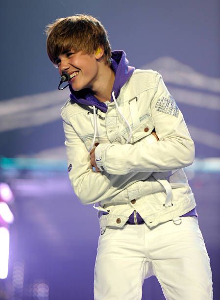 Justin Bieber My World Tour Madison Square Garden Pictures and Photos - Getty Images Justin Bieber 2009, Justin Bieber My World, جاستن بيبر, Justin Bieber Baby, Justin Baby, Justin Bieber Posters, Justin Bieber Images, Justin Bieber Wallpaper, Justin Hailey