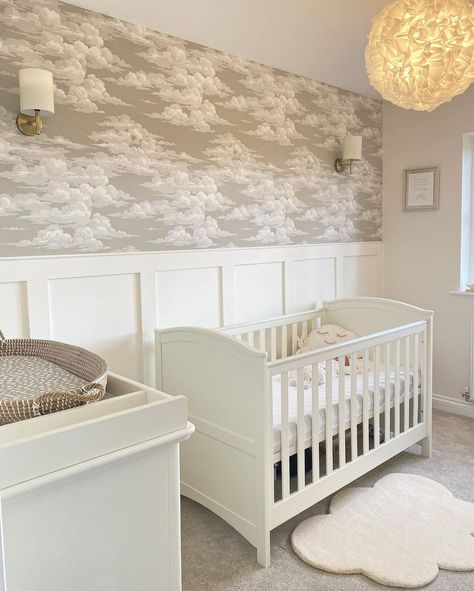 Kids Room Diy Decor, Cloud Nursery Theme, Room Diy Decor, Nursery Room Ideas, Nursery Accents, Nursery Accent Wall, Dreamy Nursery, Baby Nursery Inspiration, Wall Decal Nursery