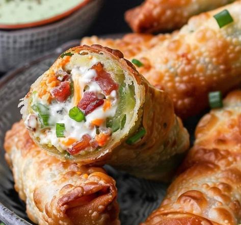 Seafood & Sool Food Recipe Foodies🍜 | Bacon Jalapeño Popper Eggrolls | Facebook Bacon Jalapeno Poppers, Stuffed Jalapenos With Bacon, Shredded Cheddar Cheese, Dump Meals, Egg Roll Recipes, Jalapeno Popper, Appetizer Bites, Slow Cooker Recipes Healthy, Family Cookbook