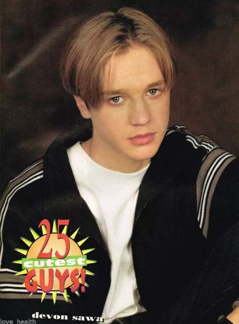 90s Crushes, Robin Of Locksley, Devon Sawa, 80s Actors, 90s Actors, Retro Photos, 90s Tv, Celeb Crush, Bedroom Walls