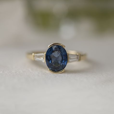 Custom half-bezel three-stone ring for Hannah! We repurposed her gold from a couple of sentimental family wedding bands, and she sourced the sapphire herself. We added a couple of lab-grown diamonds for a classic, Art Deco look! 💙 Bezel Set Sapphire Ring, Bezel Sapphire Ring, Half Bezel, Bezel Engagement Ring, Round Sapphire, Three Stone Ring, Ring Ideas, Family Wedding, Three Stone Rings