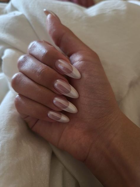 CHIC MINIMALIST NAILS | WEDDING NAILS Pearl Colored French Tip Nails, Glazed Nails With Pearls, Pearly French Manicure, French Manicure Almond Nails Chrome, Mother Of Pearl French Nails, Oval French Tip With Rhinestones, French Nails Shiny, Pearl Stilleto Nails, Glaze French Tip Nails