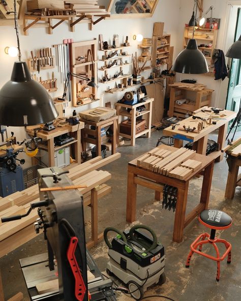 @ateliermateus #marcenaria #woodworking #workbench #toolstorage #atelier #lisboa Wood Working Studio, Carpenter Workshop, Woodworking Studio, Wooden Workshops, Design Studio Workspace, Tool Storage Cabinets, Workshop Layout, Jewellery Studio, Workshop Design