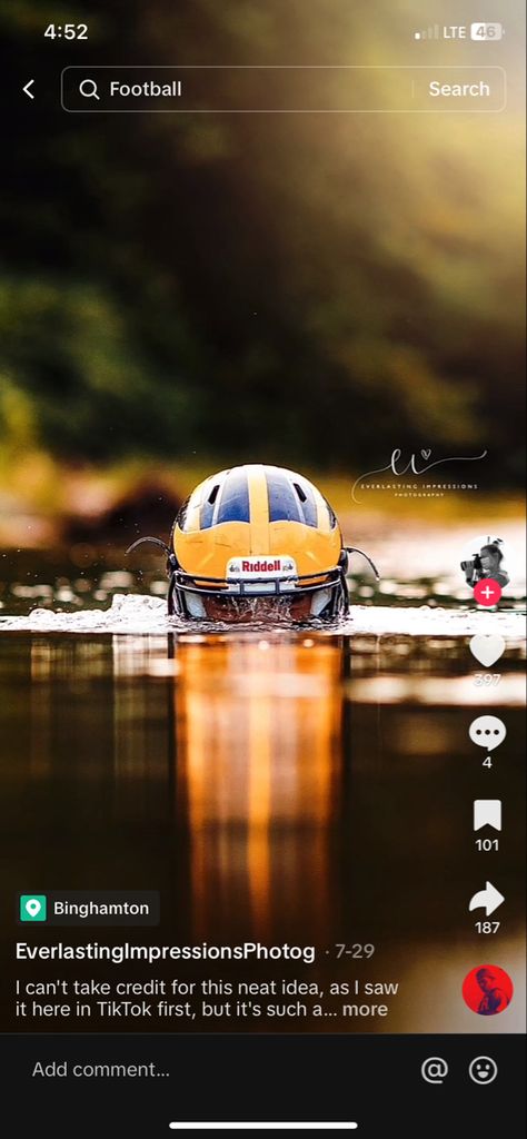 Senior Football Pictures In Water, Football Water Pictures, Football Field Photoshoot, Senior Football Photography, Sport Poses, Football Senior Pictures, Football Pics, Senior Football, Football Photography