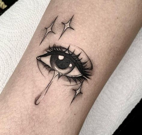 Girly Eye Tattoo, Small Eyes Tattoo, Eye Tattoo Ideas Realistic, Eye Flash Tattoo, Reflective Tattoo, Simple Eye Tattoo, Eyes Tatoos, Two Eyes Tattoo, Feminine Tiger Tattoo