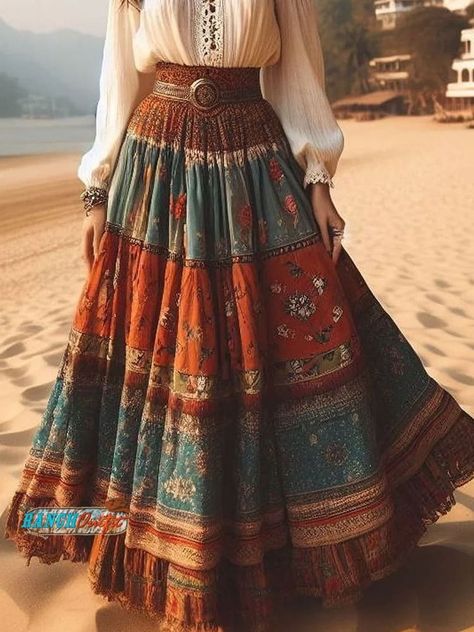 Bohemian Skirt Outfit, Sweet Sixteen Dresses, Fairycore Clothes, Boho Inspiration, Bohemian Skirt, Maxi Skirt Outfits, Fabulous Clothes, Boho Skirts, Skirt Outfit