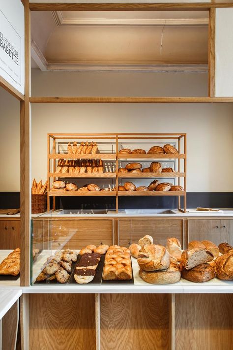 Bakery Signage, Coffee Booth, Rustic Bakery, Bread Display, Patisserie Design, Bakery Shop Design, Bakery Store, Baking School, Bread Shop