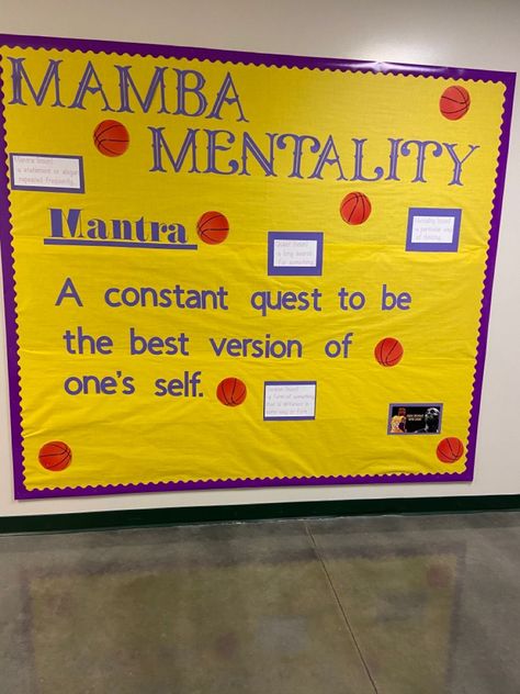 Athletic Bulletin Board Ideas, Sport Bulletin Board Ideas For School, Pe Bulletin Boards Middle School, Gym Bulletin Board Ideas, Basketball Bulletin Boards, Spotlight Bulletin Board, Sports Bulletin Boards, Physical Education Bulletin Boards, Pe Bulletin Boards