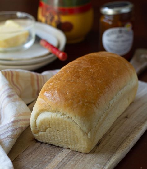 My Favorite Easy Sandwich Bread - Tasha's Artisan Foods Recipe For Sandwich, Easy Sandwich Bread, Sandwhich Bread, Beginners Bread Recipe, Easy Monkey Bread, Homemade Sandwich Bread, Sandwich Bread Recipe, Easy Sandwich, Slow Cooker Bread