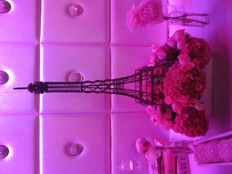 Eiffel Tower floral arrangement by Butterfly Floral Design in Los Angeles. French bridal shower, Paris theme. Eiffel Tower Centerpieces, Quince Table, Centerpieces With Flowers, Quince Centerpieces, Christmas Floral Arrangements Diy, French Bridal Showers, Paris Themed Cakes, Paris Sweet 16, Eiffel Tower Centerpiece