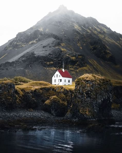 Iceland Photography Landscapes, Iceland House, Earth Colour Palette, West Iceland, Iceland Nature, Iceland Photos, Nordic House, Iceland Landscape, Iceland Photography