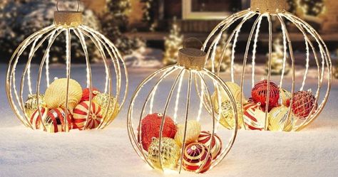 Deck the Outside Halls With These Pretty Outdoor Ornaments Oversized Ornaments, Outside Christmas Decorations, Room Vibes, Christmas Yard Decorations, Christmas Yard, Front Porch Christmas Decor, Outdoor Holiday Decor, Outdoor Christmas Lights, Outdoor Decorations