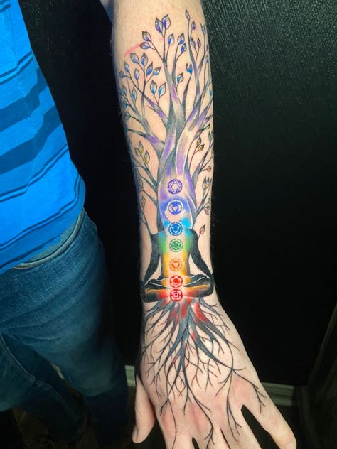 Chakras Tattoo, Dr Tattoo, Tatuaje Cover Up, Tato Dengan Makna, Chakra Tattoo, Hippie Tattoo, Tato Lengan, Geniale Tattoos, Tree Of Life Tattoo