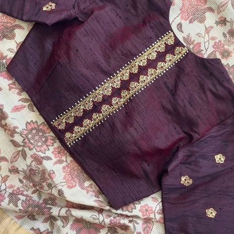 Elevate your wardrobe with our stunning Designer Zardosi Maggam Work Blouses! ✨ - Fabric : Half pattu/Raw Silk - Dispatch: 4 days - Price. 20p0 :unstitched- : - 2550stiched With customizable colors and sizes, each blouse is crafted to perfection, just for you! Don’t miss out—transform your outfit with a touch of tradition and elegance. Get yours now and stand out in any crowd! 🌸 . . . . #maggam #maggamwork #lehengacholi #fashion #aariwork #maggamworkblouse #kalamkari #embroiderydesign #baa... Traditional Aari Work Blouse, Pattu Work Blouse Designs, Machine Work Blouse Designs, Pelli Blouse, Kalamkari Blouse Designs, Work Blouse Designs, Netted Blouse Designs, Blouse Works, Kalamkari Blouse