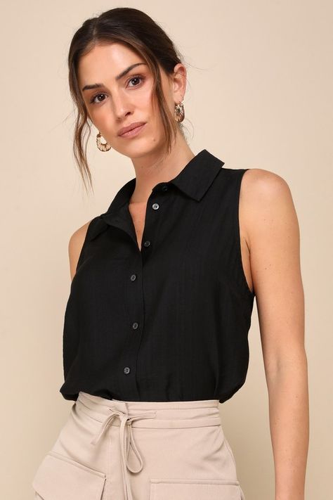 Breezy Finesse Black Collared Button-Front Tank Top Black Sleeveless Top Outfit, Sleeveless Top Outfit, Bodice Dress, Fashion Mistakes, Lightweight Tops, Style Mistakes, Outfit Inspo Fall, Chic Woman, Black Sleeveless