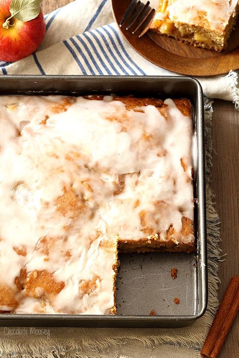 Apple Fritter Cake made with homemade apple pie filling Apple Breakfast Cake, Apple Fritter Cake, Recipe Using Apples, Homemade Apple Pie Filling, Peach Pie Filling, Fresh Apple Cake, Apple Coffee Cakes, Homemade Apple Pie, 8x8 Pan