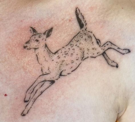 Deer Tattoo Feminine, Mini Deer Tattoo, Two Deer Tattoo, Low Stomach Tattoos Women, Deer Tattoo Aesthetic, Block Tattoo Idea, Minimal Deer Tattoo, Deer Back Tattoo, Fawn Tattoo Minimalist