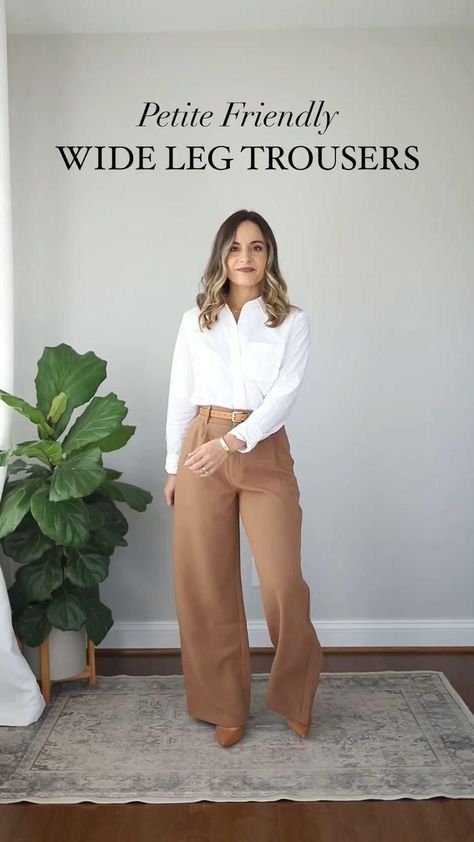 Wide Leg Trousers Outfit, Work Outfits Frauen, Wide Leg Pants Outfit, Casual Work Outfits Women, Chique Outfit, Wide Leg Pants Outfits, Outfits For Work, Trouser Outfit, Professional Outfits Women