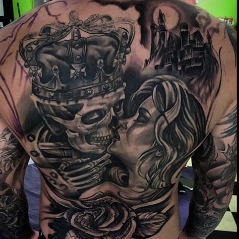 Sick back piece!! Artist: @josh_sara_  Location: Nsw, Australia Skull Tattoos For Men, Geisha Tattoos, Small Skull Tattoo, Chicanas Tattoo, Monster Tattoo, Skull Sleeve Tattoos, Wild Tattoo, Full Back Tattoos, Sugar Skull Tattoos