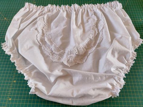 white cotton women knickers adorned with handmade lace and handmade picots Knickers Pants Woman, Pants Display, Knickers Pants, White Knickers, Baby Christening Outfit, Pants Woman, Christening Outfit, Under Pants, Handmade Lace