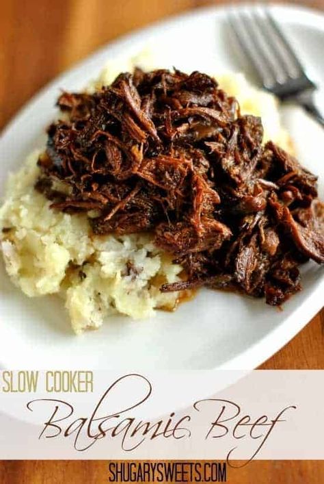 Slow Cooker Balsamic Shredded Beef Beef Comfort Food, Slow Cooker Balsamic Beef, Taco Lasagne, Chuck Roast Crock Pot Recipes, Crockpot Shredded Beef, Shredded Beef Recipes, Pot Roast Crock Pot Recipes, Crockpot Meal, Slow Cooker Tacos