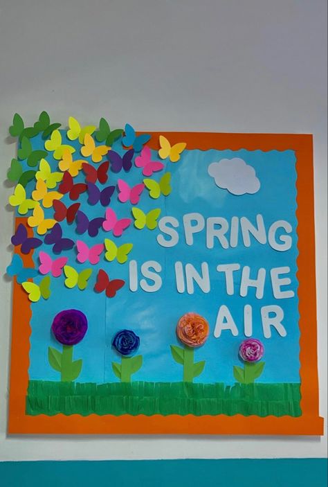 Spring Bulletin Board Ideas for Your Classroom Fun Spring Bulletin Board Ideas, Spring Boletin Board, Spring Billboard Ideas, Spring Has Sprung Bulletin Board, April Themed Bulletin Boards, March Into Spring Bulletin Board, April School Bulletin Board Ideas, March Themed Bulletin Boards, April Board Ideas