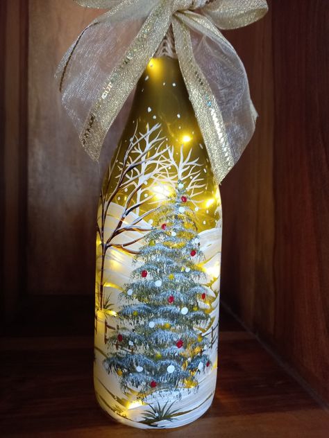 Rustic Trim, Christmas Lights Bottle, Christmas Candle Crafts, Painting Bottles, Copper Wire Fairy Lights, Wine Bottle Crafts Christmas, Blue Wine Bottles, Wire Fairy Lights, Wire Fairy