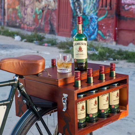 Jameson Bicycle Bar on Behance Bicycle Bar Ideas, Bicycle Cart, Bicycle Cafe, Gerobak Dorong, Bicycle Bar, Bike Food, Custom Bikes Cafe Racers, Bike Cart, Alcohol Dispenser