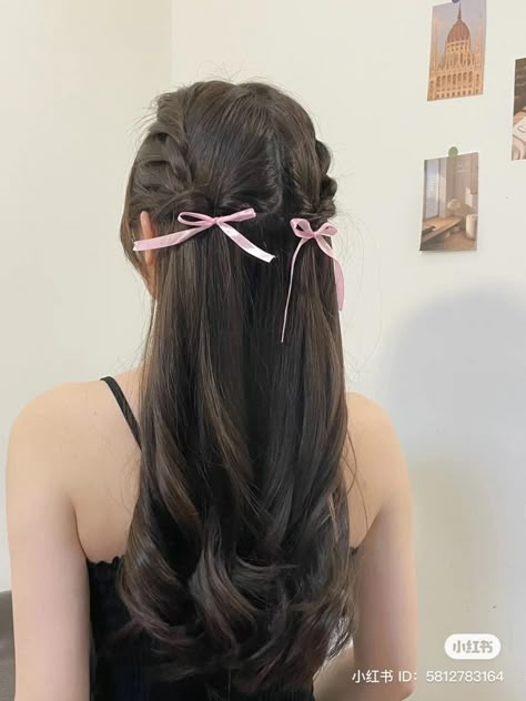 Hair Styles Braiding, Open Long Hair Hairstyles, Normal Hairstyle, Aesthetic Flannel, Κούρεμα Bob, Hair Style Korea, Hair Inspiration Long, Open Hairstyles, Bow Hairstyle