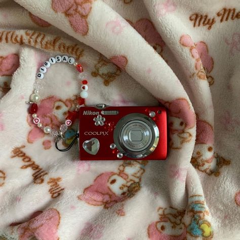 Stickers On Digital Camera, Red Digital Camera Aesthetic, Digital Camera Decorations, Decorate Digital Camera, Nikon Coolpix Aesthetic, Red Digital Camera, Nikon Camera Aesthetic, Red Camera Aesthetic, Digital Camera Decorated