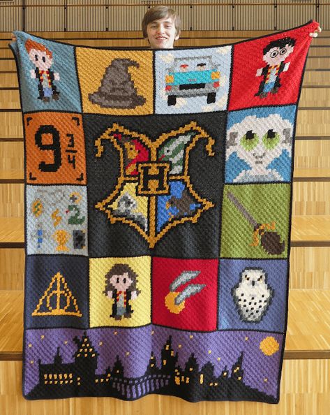 28 of the Best Corner-to-Corner Crochet C2C Blankets - This Pixie Creates Harry Potter Crochet Afghan, Harry Potter Afghan Crochet, Harry Potter Blanket Knit, Harry Potter Crochet C2c, Harry Potter C2c Blanket, Harry Potter Knitted Blanket, Harry Potter Blanket Pattern, Harry Potter C2c Crochet Pattern, C2c Crochet Harry Potter