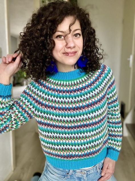 Free Medley Sweater Crochet Pattern: Unleash your Creativity with Mosaic Crochet Technique! – ByKaterina Sweater Free Pattern, Cardigans Crochet, Overlay Mosaic Crochet, Crochet Sweater Pattern, Knit Vest Pattern, Pull Crochet, Mosaic Crochet, Sweater Crochet, Crochet Winter