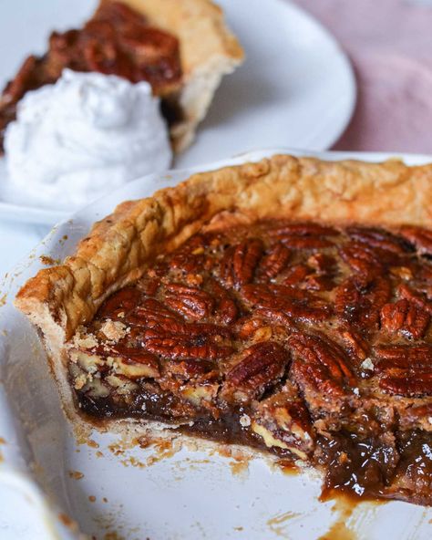 Corn Syrup Free Pecan Pie, Pecan Pie Recipe Without Corn Syrup, Pecan Pie No Corn Syrup, Pecan Pie Without Corn Syrup, Recipe For Pecan Pie, Sugar Free Pancake Syrup, Turtle Pie, Mango Pie, Pecan Pie Crust