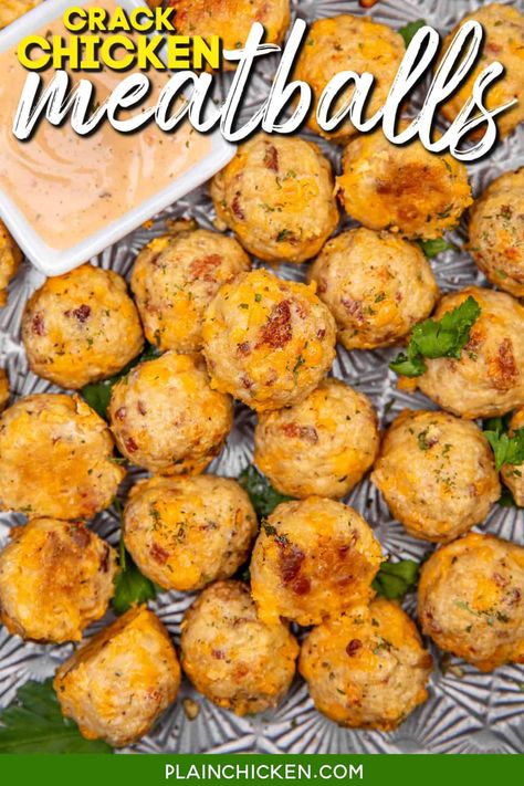 Ground Chicken Meatballs, Football Friday, Slow Cooker Casserole, Chicken Balls, Chicken Meatball Recipes, Ground Chicken Recipes, Plain Chicken, Savory Chicken, Chicken Meatballs